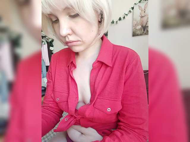 Tikoffka live cam on BongaCams