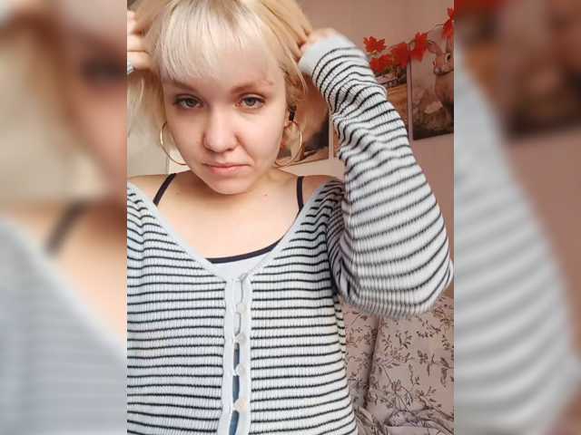 Tikoffka live cam on BongaCams