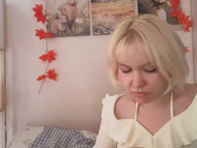 Tikoffka live cam on BongaCams