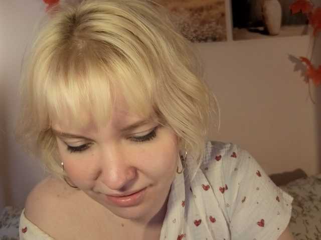 Tikoffka live cam on BongaCams