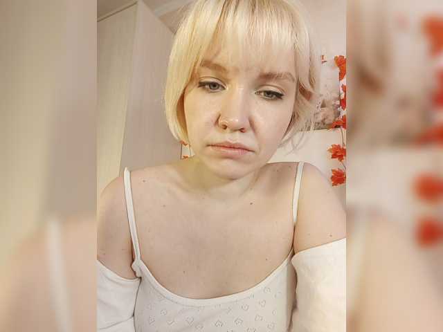 Tikoffka, en vivo ahora en BongaCams
