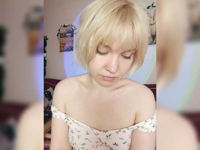 Tikoffka live cam on BongaCams