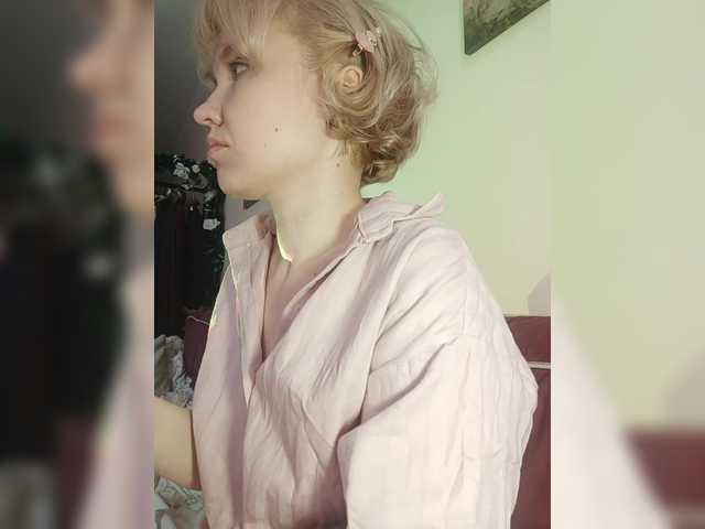 Tikoffka's BongaCams show and profile