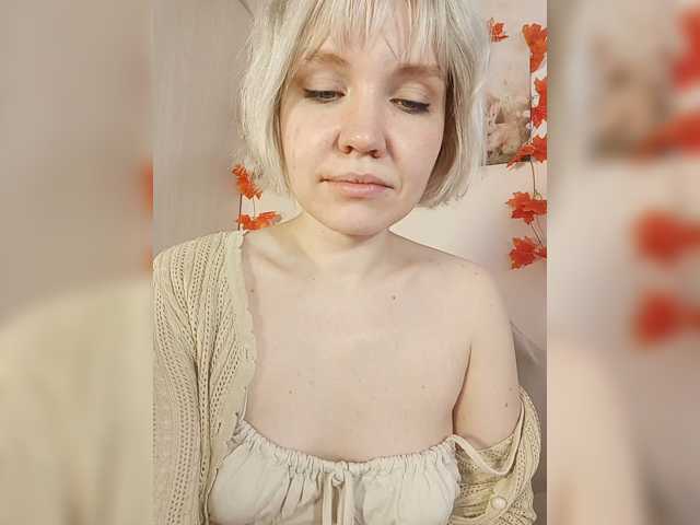 Tikoffka live cam on BongaCams