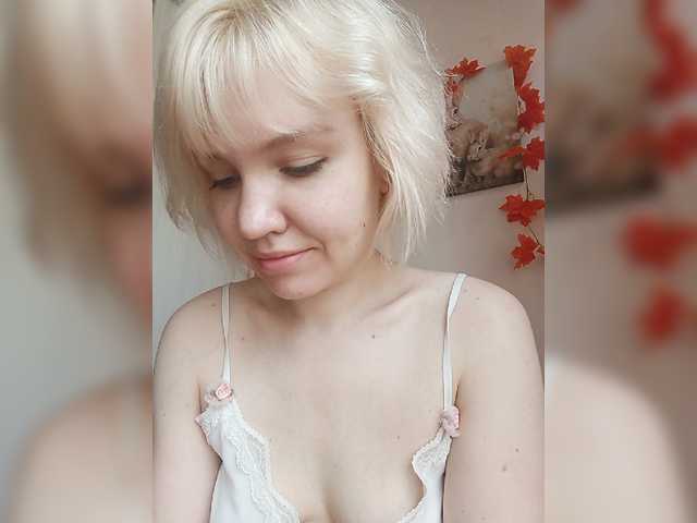 Tikoffka live cam on BongaCams