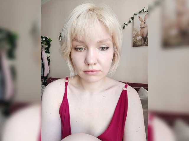 Tikoffka live cam on BongaCams