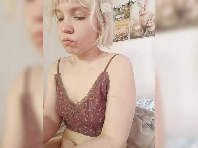 Tikoffka live cam on BongaCams