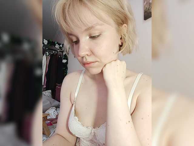 Tikoffka Live Cam on BongaCams