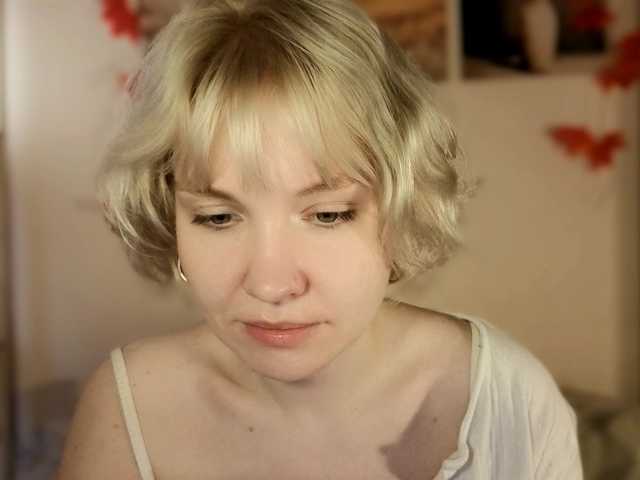 Tikoffka live cam on BongaCams