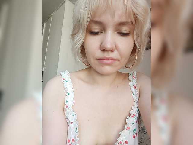 Tikoffka live cam on BongaCams