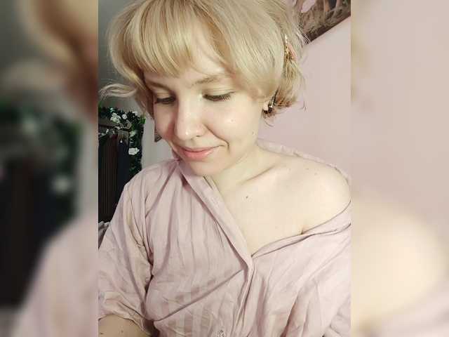 Tikoffka's BongaCams show and profile