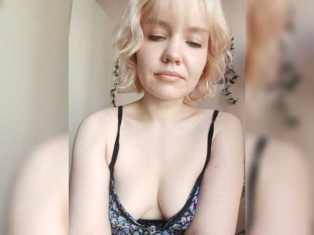 LadyAnny live webcam show