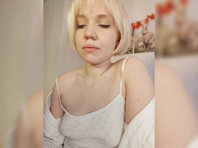 Tikoffka, en vivo ahora en BongaCams