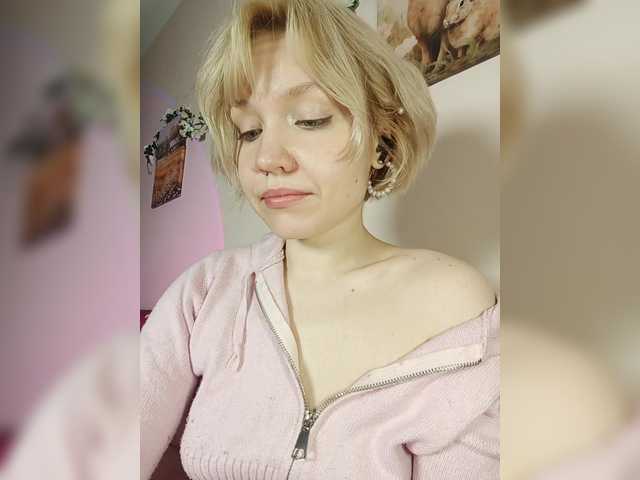 Tikoffka's BongaCams show and profile