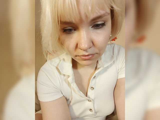 Tikoffka live cam on BongaCams