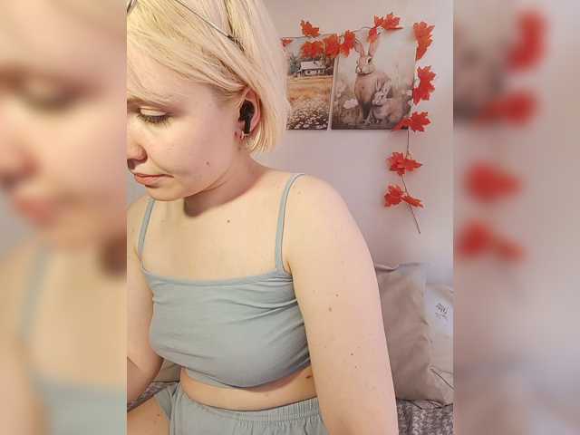 Tikoffka, live now on BongaCams