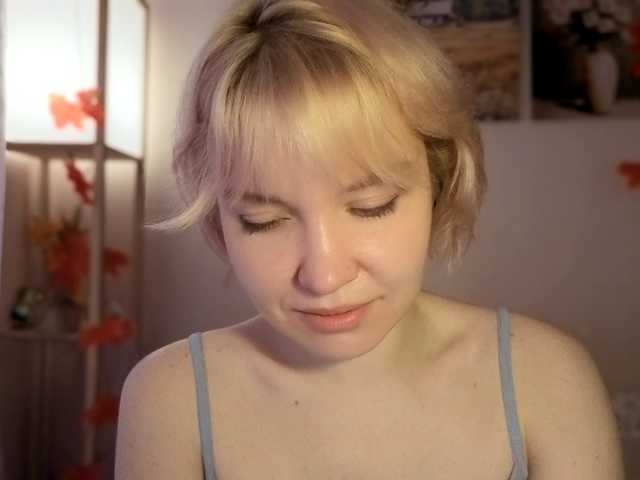 LadyAnny — live female cam
