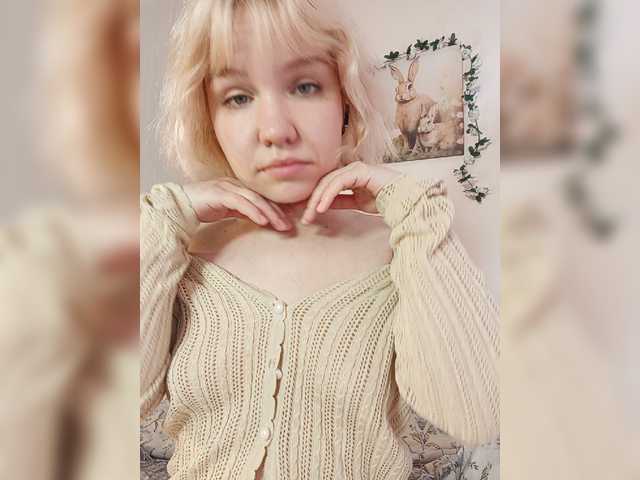 Tikoffka live cam on BongaCams
