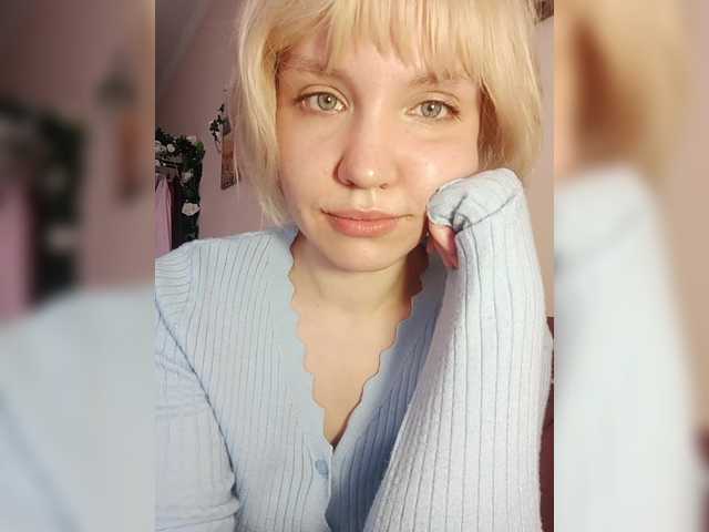Tikoffka live cam on BongaCams