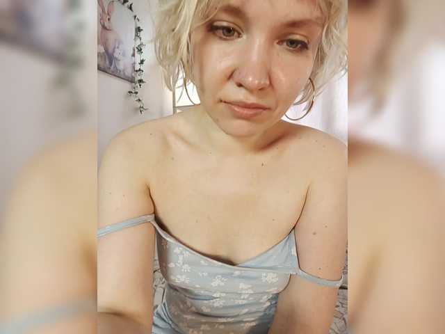 Tikoffka live cam on BongaCams