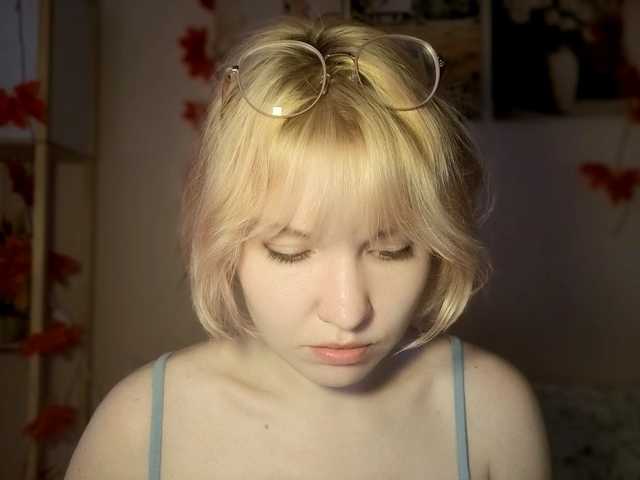 Tikoffka live cam on BongaCams