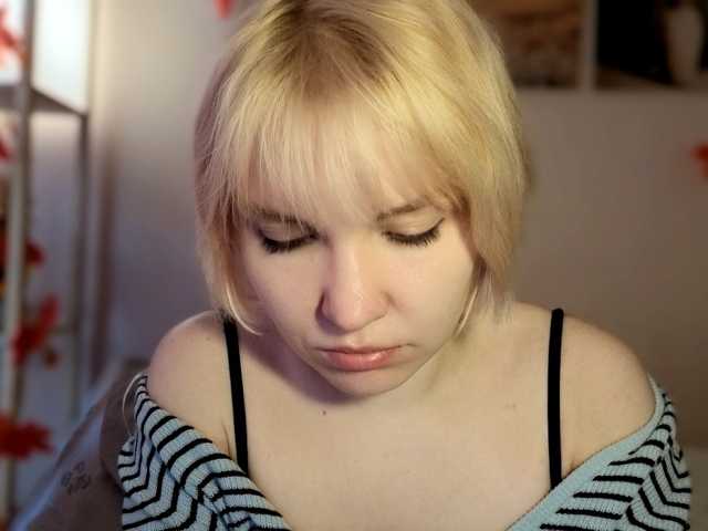 Tikoffka live cam on BongaCams