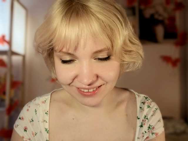 Tikoffka live cam on BongaCams