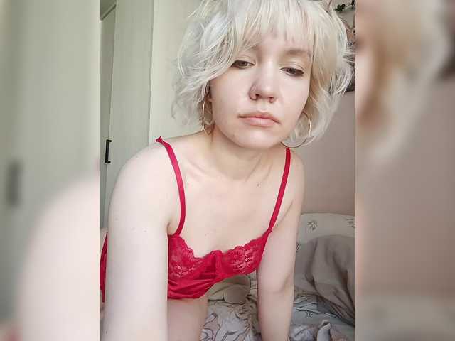 Tikoffka live cam on BongaCams