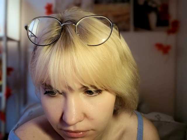 Tikoffka, live now on BongaCams