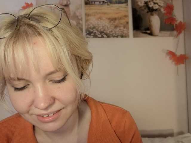 Tikoffka live cam on BongaCams