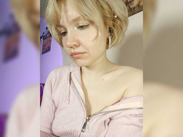 Tikoffka's BongaCams show and profile