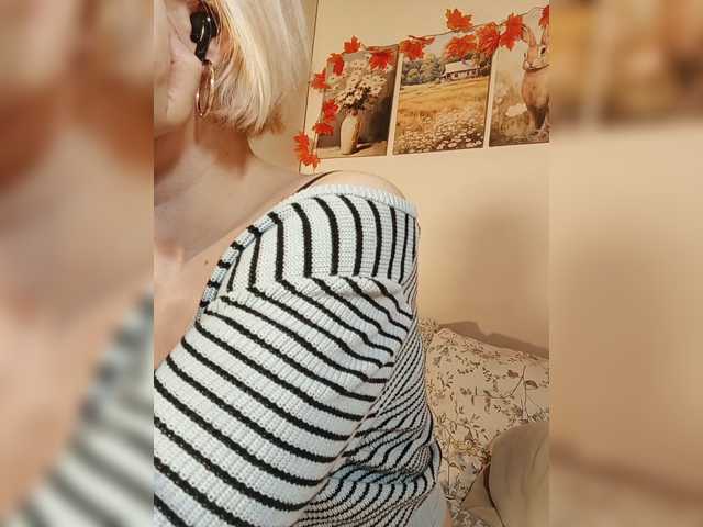 Tikoffka live cam on BongaCams