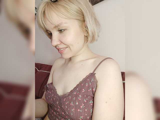 Tikoffka's BongaCams show and profile