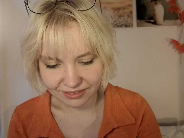 Tikoffka live cam on BongaCams