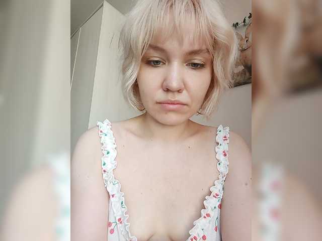 Tikoffka live cam on BongaCams