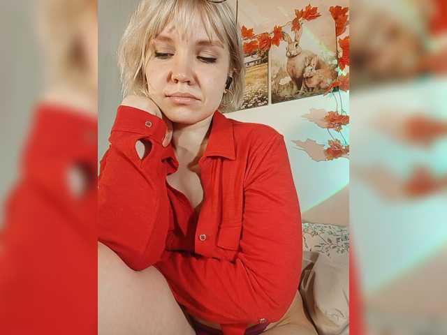 Tikoffka live cam on BongaCams