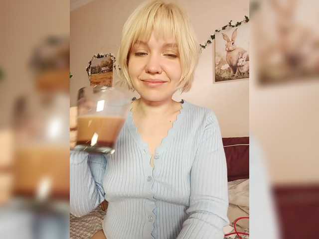 Tikoffka live cam on BongaCams