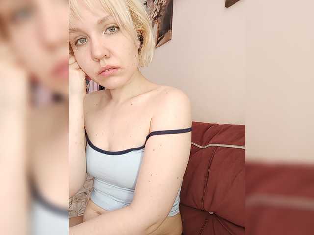 Tikoffka live cam on BongaCams