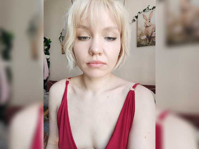 Tikoffka live cam on BongaCams