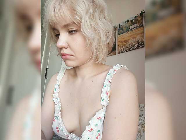LadyAnny live webcam show