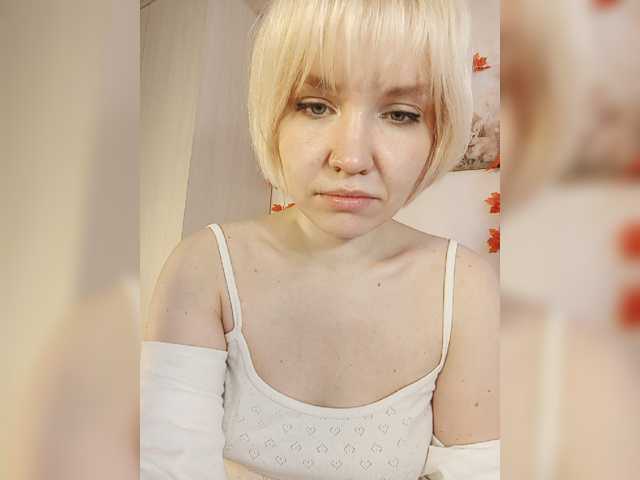 Tikoffka, en vivo ahora en BongaCams
