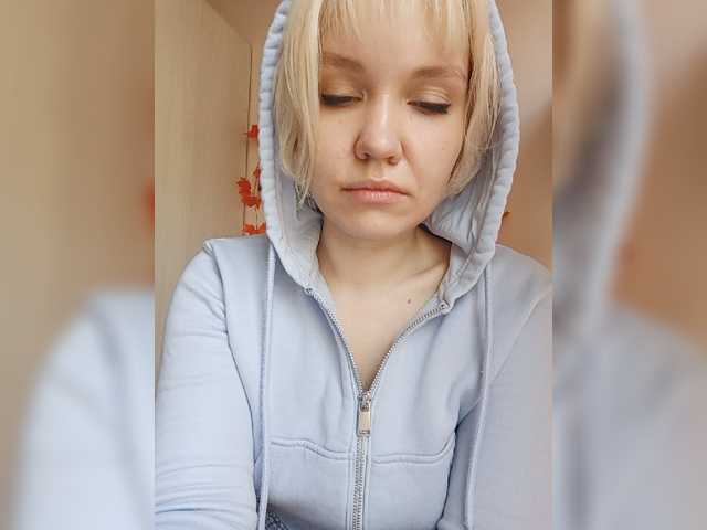 Tikoffka live cam on BongaCams
