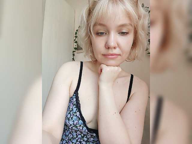 LadyAnny live webcam show