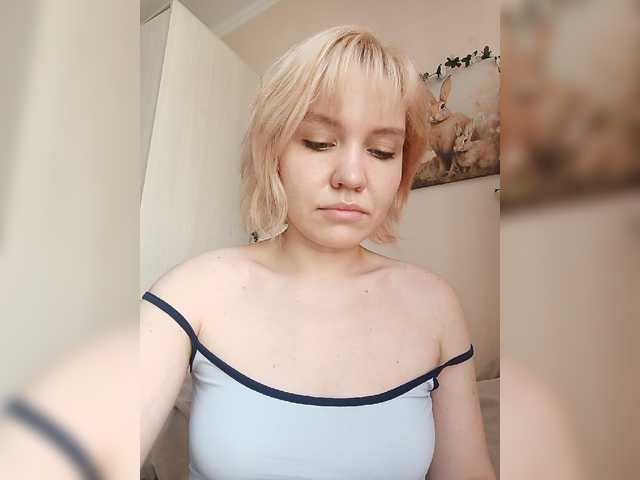 Tikoffka live cam on BongaCams