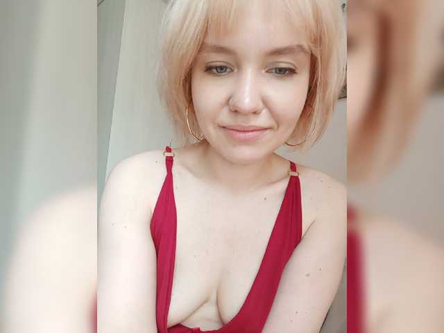 Tikoffka live cam on BongaCams