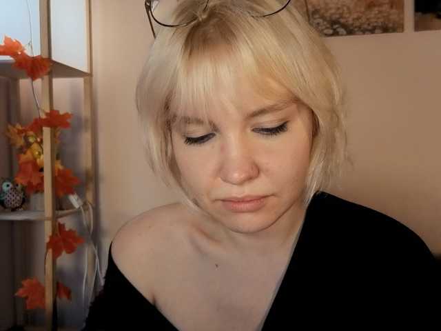 Tikoffka live cam on BongaCams
