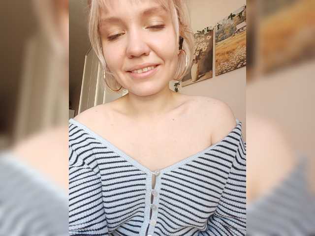 LadyAnny live webcam show
