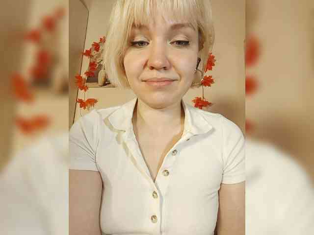 LadyAnny webcam