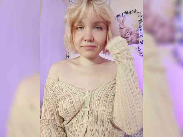LadyAnny webcam