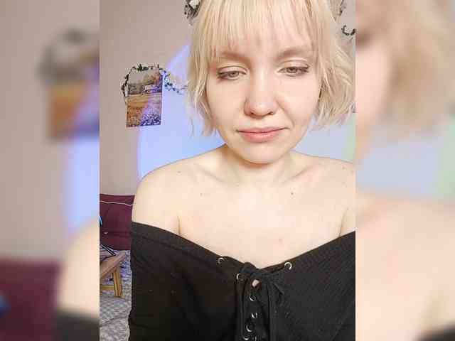 LadyAnny webcam